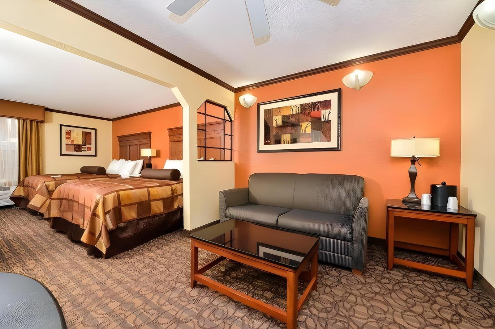 Best Western Plus Midwest Inn & Suites